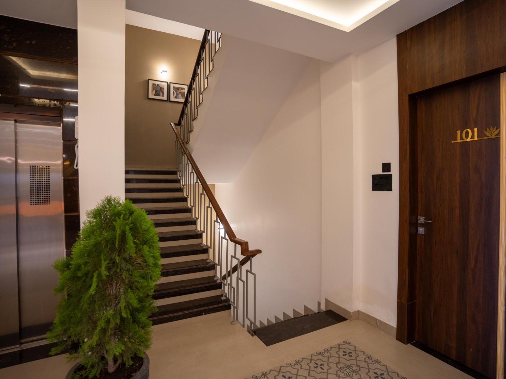 Hotel Alba Inn, อินดอร์ ภายนอก รูปภาพ